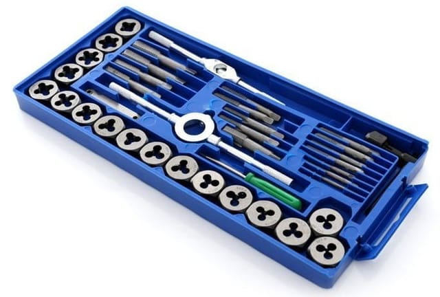 Gewindebohrer und Schneideisen 40 Stück KD10289