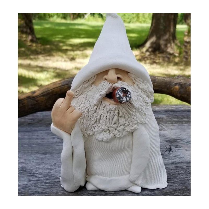Gartenzwerg, Rauchend, 3d, Aus Kunstharz Für Den Außenbereich Mit Ausgestrecktem Mittelfinger, Humorvolle Dekoration Für Den Innen- Und Außenbereich