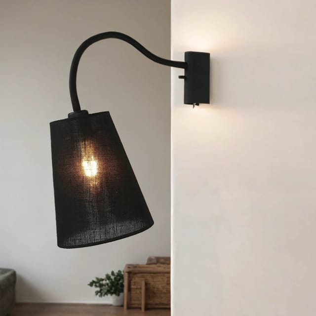 Biegsame Wandleuchte flex shade in Schwarz Schwanenhals