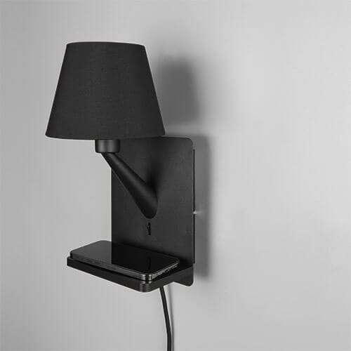 Trio - Wandleuchte comfort mit Stecker, Schalter & Ladefunktion Schwarz, Höhe 31cm
