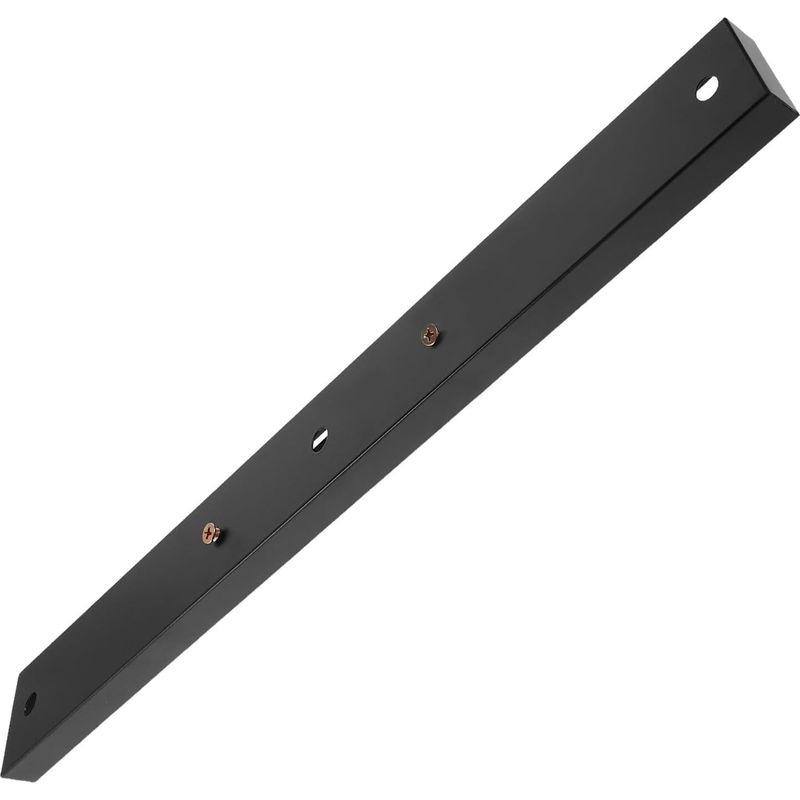 Rechteckige Schwarze Metall-deckenleuchte Mit 3 Löchern Und Eisensockel