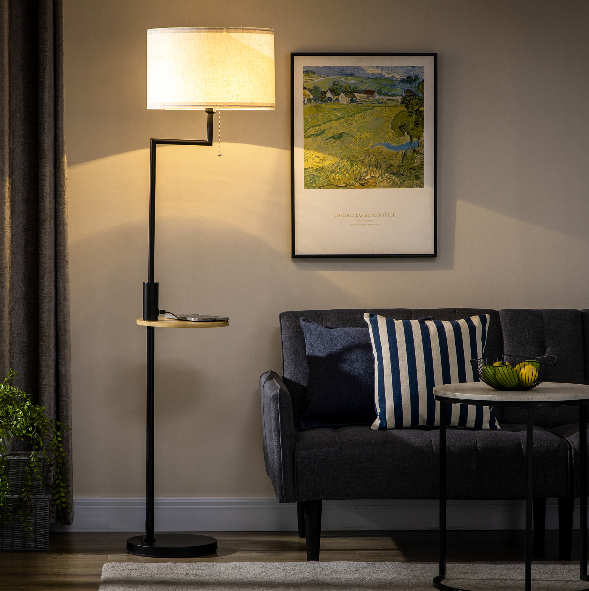 Stehleuchte Mit Ablage Und Usb, Ø40 X 168 Cm, Stahl, Weiß Okmyhome
