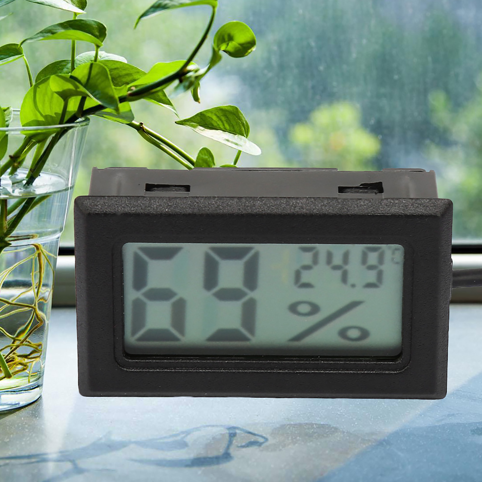 Quadratisches Digitales Temperatur- Und Feuchtigkeitsthermometer/hygrometer Mit Sensor Und 1,5 M Kabel (schwarz)