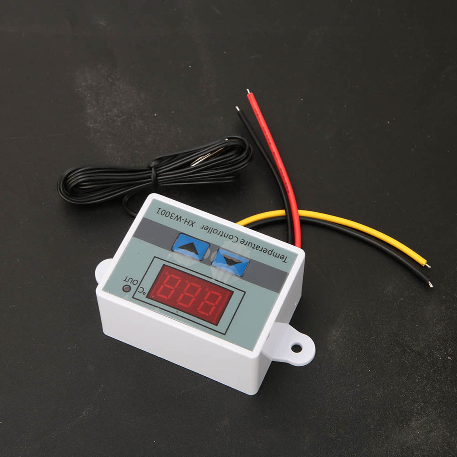 Xh-w3001 Temperaturregler-thermostatschalter Mit Wasserdichtem Sensor (24v 240w)