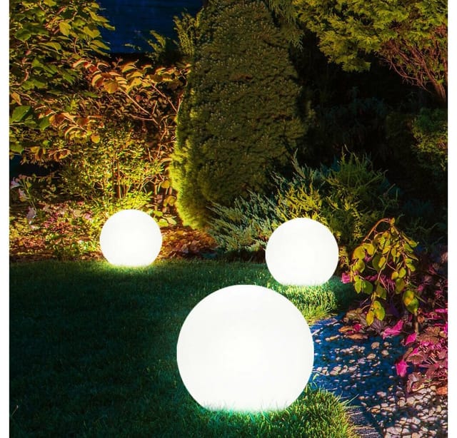 3er Set led Solar Außen Steck Leuchten Veranda Beleuchtung Garten Lampen Terrassen Kugeln Erdspieß