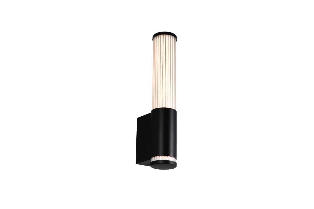 Trio LED-Wandleuchte Stefano schwarz matt 5,2 x 29 cm Steckdose