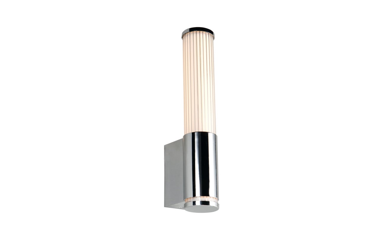 Trio LED-Wandleuchte Stefano chrom mit Steckdose CCT Bild 3