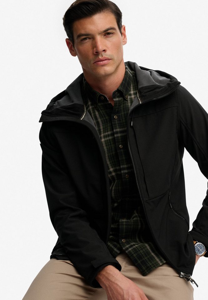 Superdry Outdoorjacke HOODED SOFTSHELL TREKKER JKT mit Materialmix aus Polyester und Elasthan, Relaxed Fit Bild 5