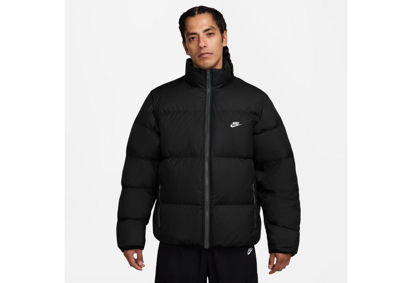 Nike Sportswear Outdoorjacke M NK TF CLUB PUFFER JACKET 650 mit windabweisendem Material, wasserabweisende Oberfläche Bild 2