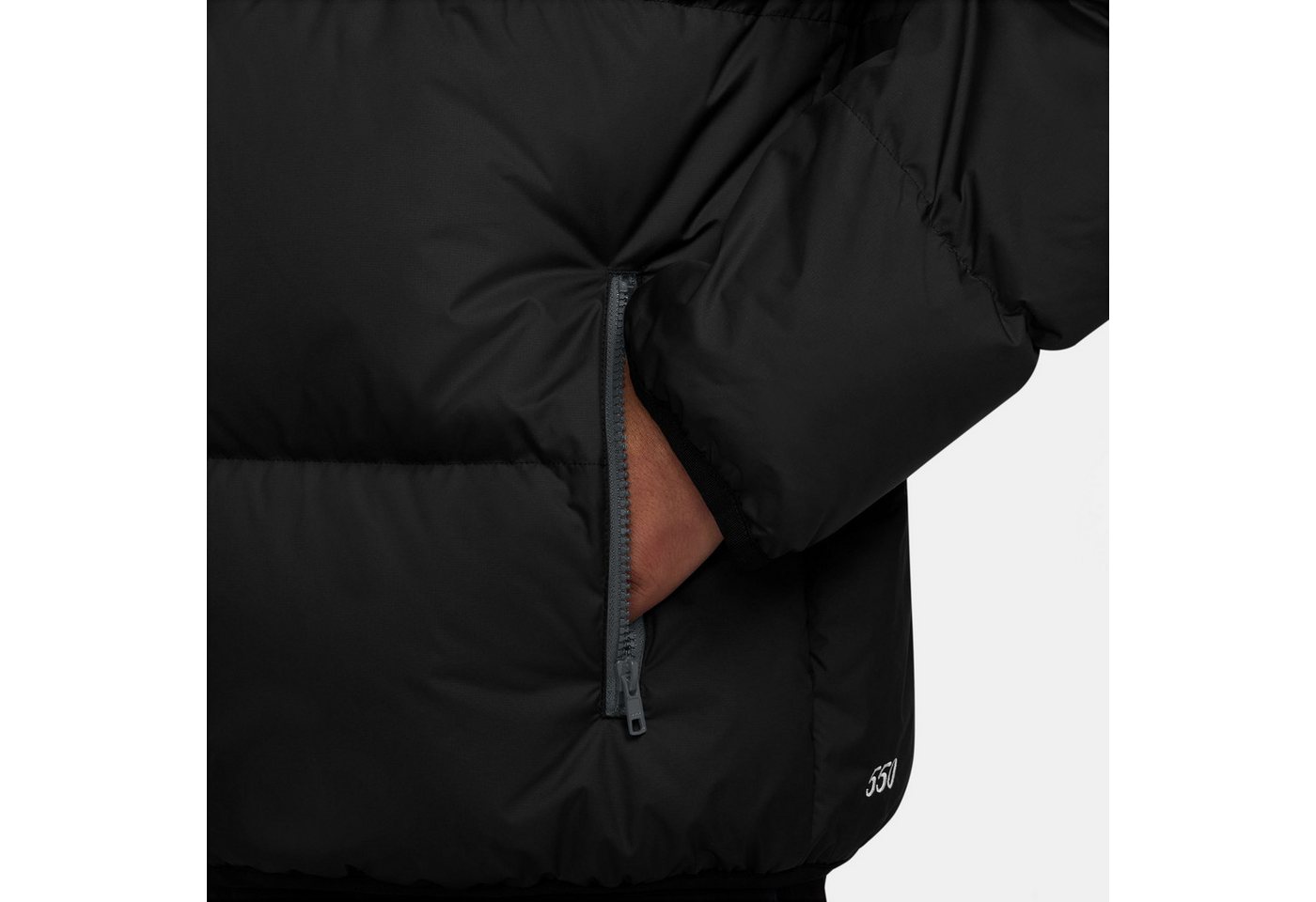 Nike Sportswear Outdoorjacke M NK TF CLUB PUFFER JACKET 650 mit windabweisendem Material, wasserabweisende Oberfläche Bild 3