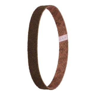 Vlies-Schleifband (a) sc-bs, 40 x 815 mm, Körnungsvergleich: 100 - 3M