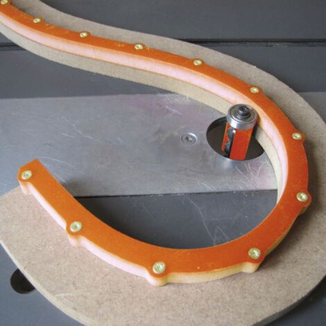 Tmp-1200 Flexible Fräsvorrichtung Für Kurven- Und Bogenfräsen 12x12mm L=1200mm