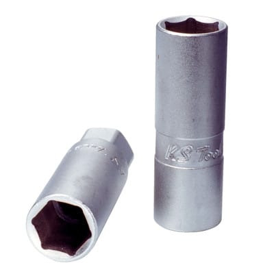 1/2' Stecknuss für Zündkerzen, 18mm