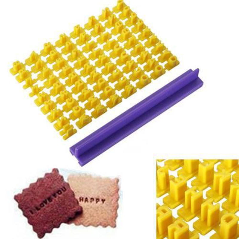 Ausstechform-stempel Mit Alphabet Und Zahlen