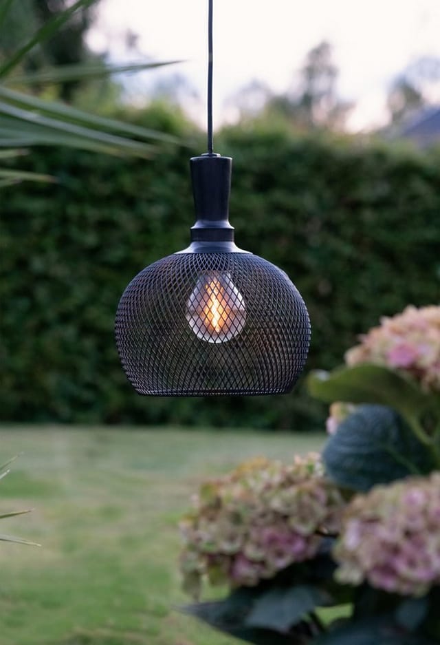 Best Season - Star Trading Solar Hängeleuchte Sunlight, led, Schwarz, Outdoor, Metall, Warmweiß, Dämmerungssensor, 25 cm