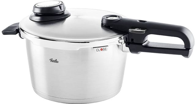 Fissler - Vitavit® Premium – Schnellkochtopf 22cm / 4,5 Liter mit gelochtem Einsatz