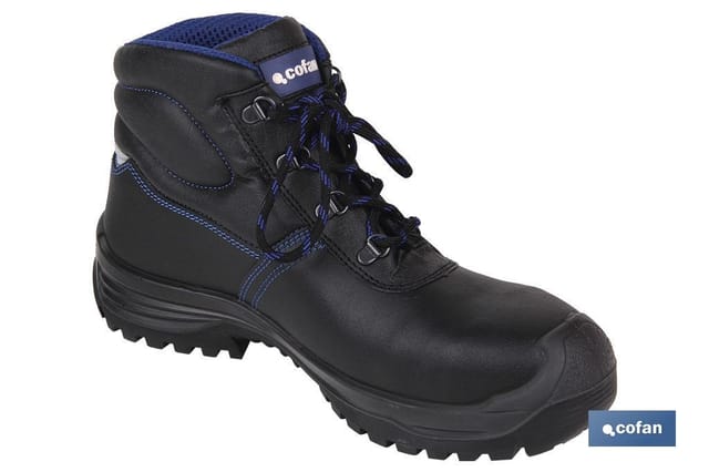 Schwarzer Lederstiefel S3 Modell Iskur t 46