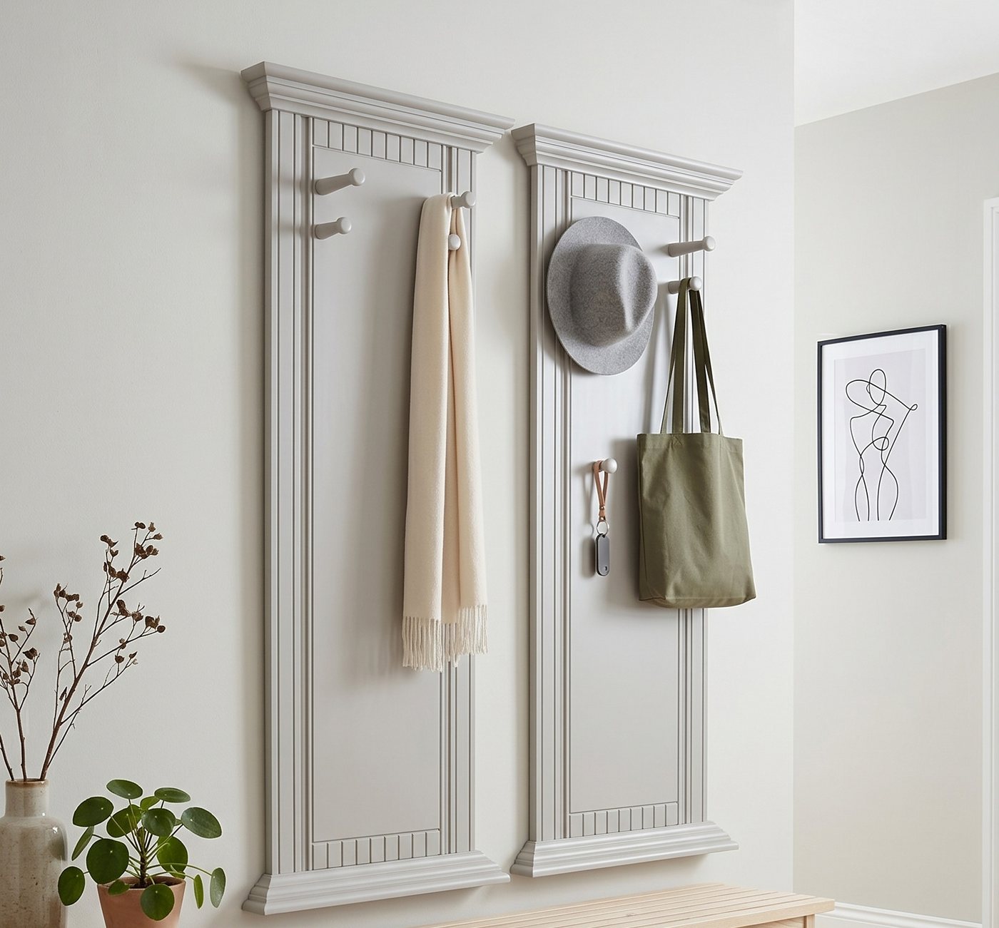 OTTO home Garderobenpaneel Rustic, Set aus 2 Paneelen, Landhausstil (2 St., Made in Europe), aus massiver Kiefer, mit dekorativen Fräsungen