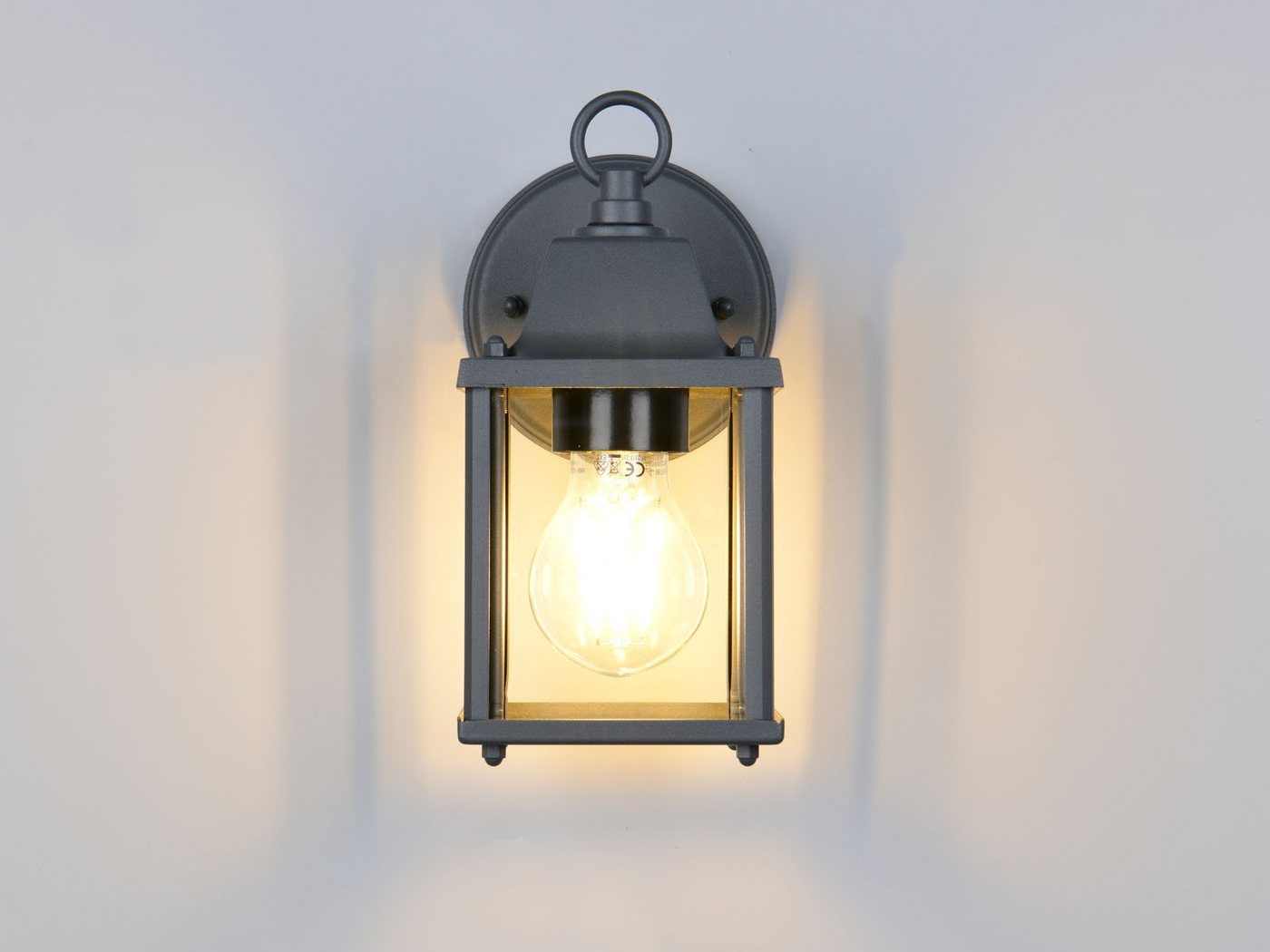 TRIO Leuchten LED Außen-Wandleuchte, LED wechselbar, Warmweiß, Außenlampe Wand-Laterne Landhausstil Außenwandlampe Anthrazit, H: 22cm