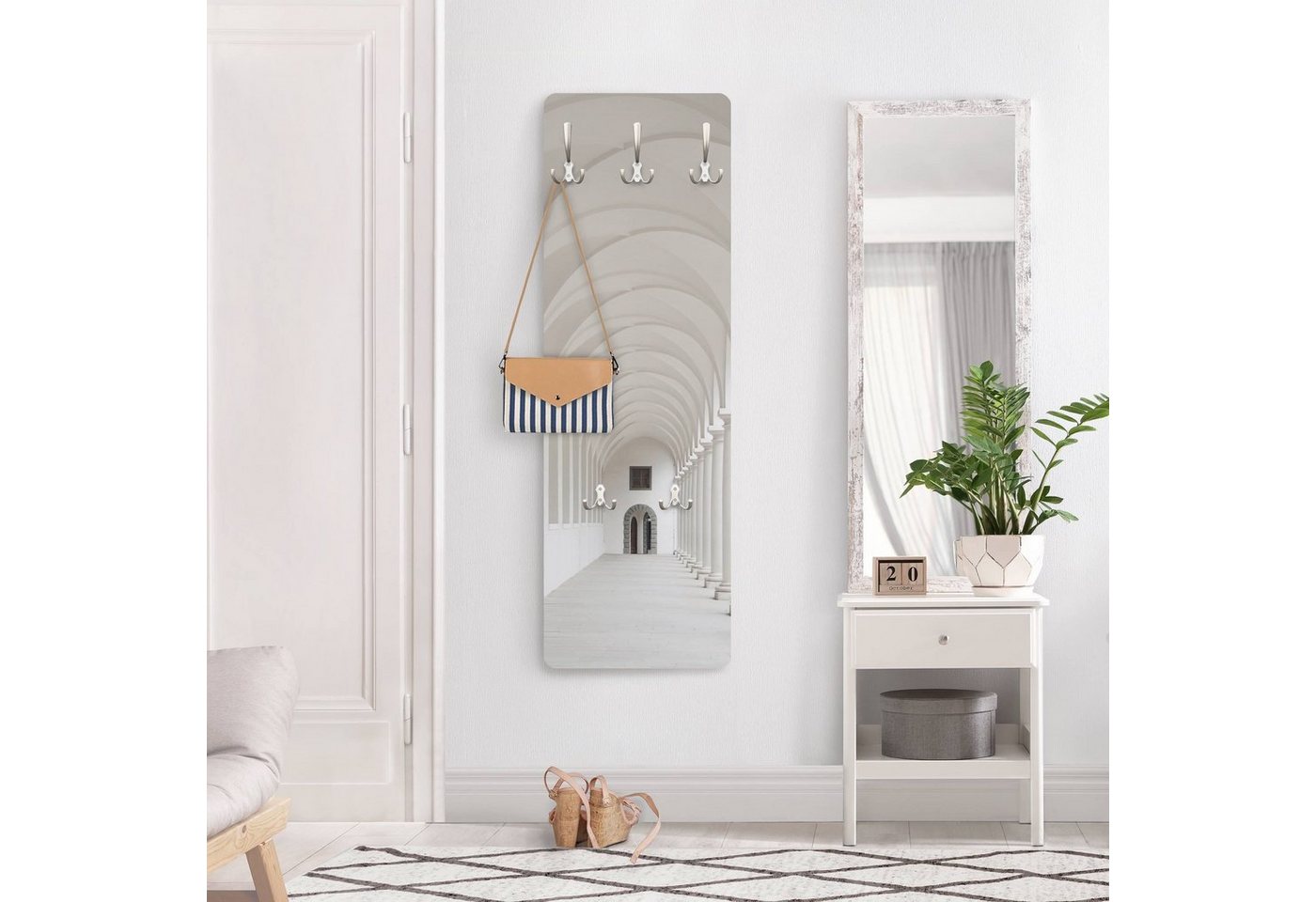 Bilderdepot24 Garderobenpaneel Design 3D-Optik Städte Skyline Arkaden (ausgefallenes Flur Wandpaneel mit Garderobenhaken Kleiderhaken hängend), moderne Wandgarderobe - Flurgarderobe im schmalen Hakenpaneel Design