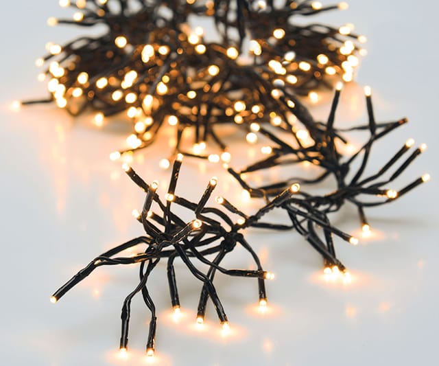LED Lichterkette warm weiß mit Timer und Dimmer - 8 m / 400 LED - Outdoor Garten Weihnachts Deko Beleuchtung für Außen