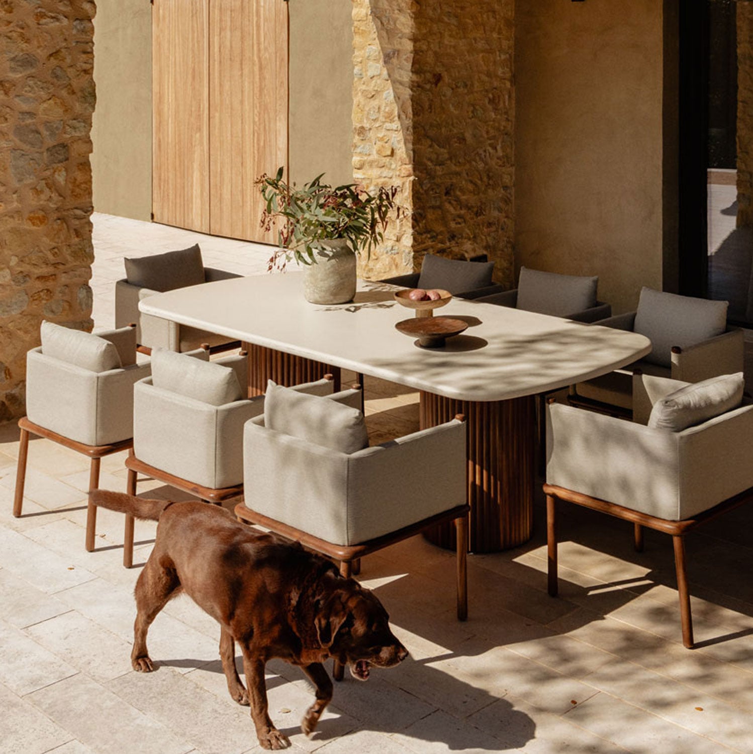 Sklum Set Aus Rechteckigem Tisch 230x110 Cm Sirvon Und 8 Gartenstühlen Mit Armlehnen Aus Akazienholz Olivia 230 X 110 Cm