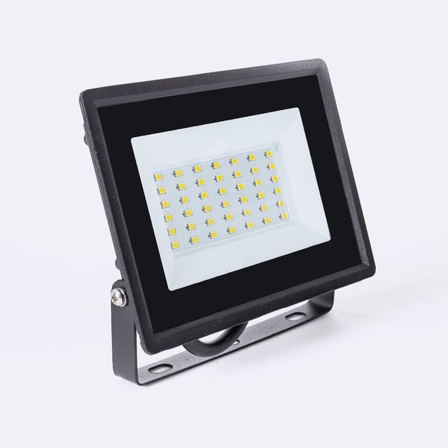 Led- Fluter 30W 120lm/W IP65 S2 5000K Kaltweiß