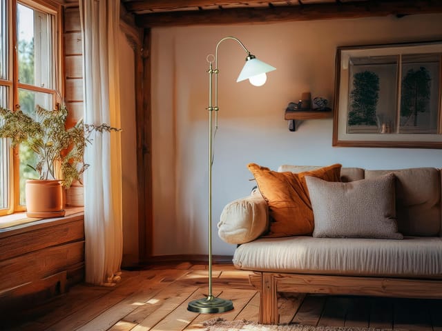 Led Stehlampe im Landhausstil höhenverstellbar, Höhe 145 -max. 172cm