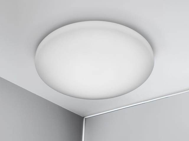 Meinewunschleuchte - Kleine led Deckenleuchte silma Weiß - Feuchtraumgeeignet ø 28cm