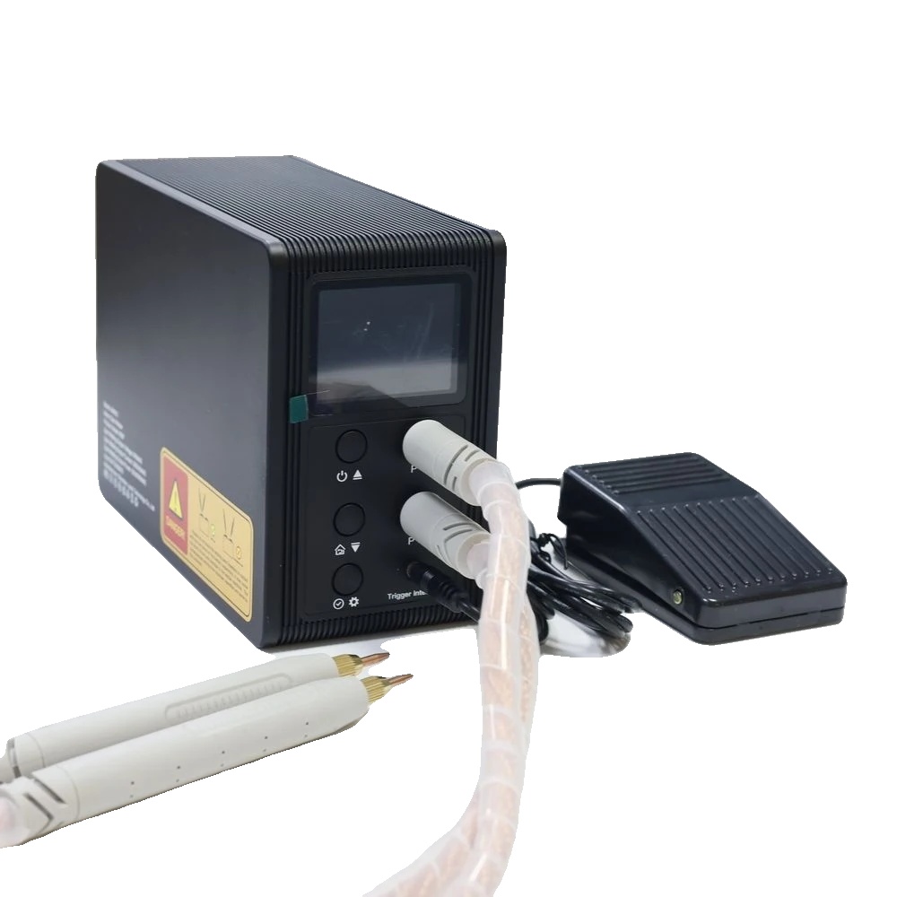Tragbares Punktschweißgerät, Eingangsspannung 9 V, Ausgangsstrom 3250 A, Ausgangsleistung 29,2 Kw, Abmessungen 180 X 131 X 80 Mm, Nettogewicht 1,65 Kg