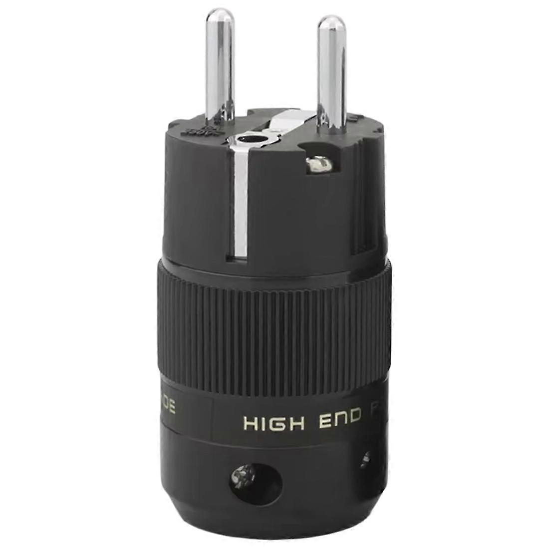 Rhodiniertes Hi-fi-netzteil Mit Eu-schuko-stecker Und Iec-anschluss Für Heim-audiogeräte.