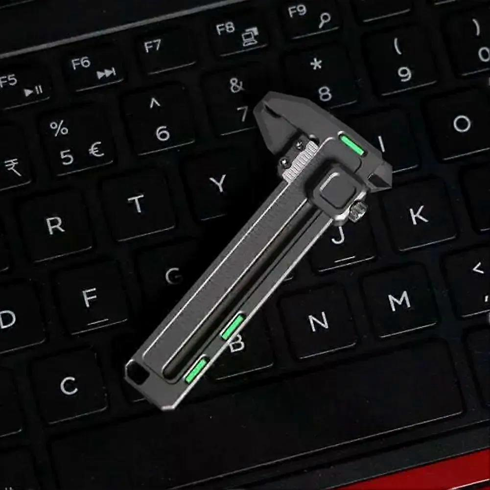 1 Stück Taschengroßes Outdoor-edc-werkzeug, Tragbarer Multifunktionaler Mini-messschieber Für Hochpräzise Messungen, Mit Anhänger