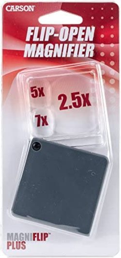Carson Magniflip Plus Faltbare Taschenlupe, 2,5x/5x/7x Mit Integriertem Etui