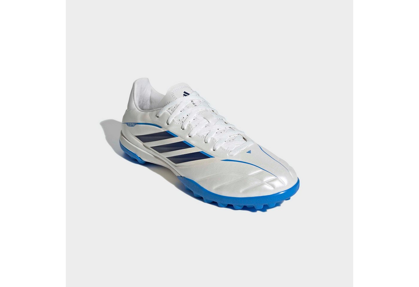 adidas Performance COPA PURE IV CLUB, HYBRIDRASEN Fußballschuh für synthetische Hartplätze
