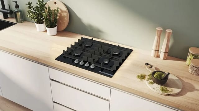 Bosch Serie 4 PNP6B6K40 Gas-Kochfeld schwarz 60 cm