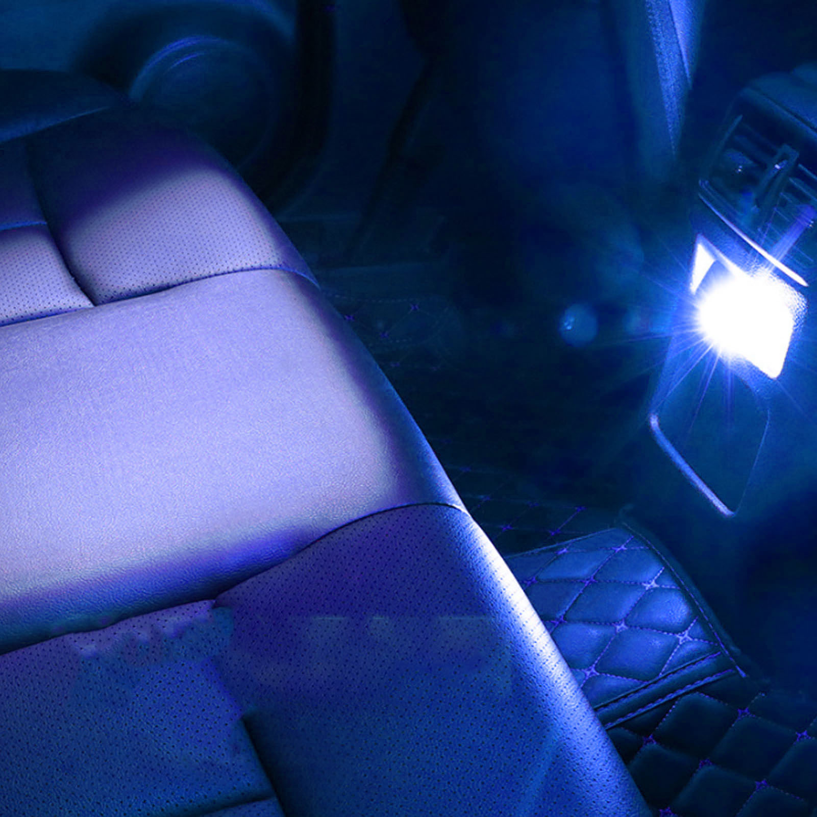 Set Mit 10 Blauen Led-ambiente-autoleuchten, Einfacher Anschluss, Schnelle Und Unkomplizierte Installation.