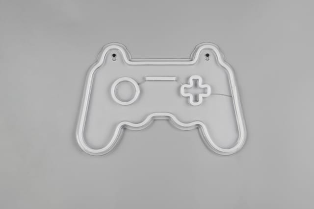 Reality LED Wandleuchte Gamer Controller 41 x 28 cm warmweiß transparent