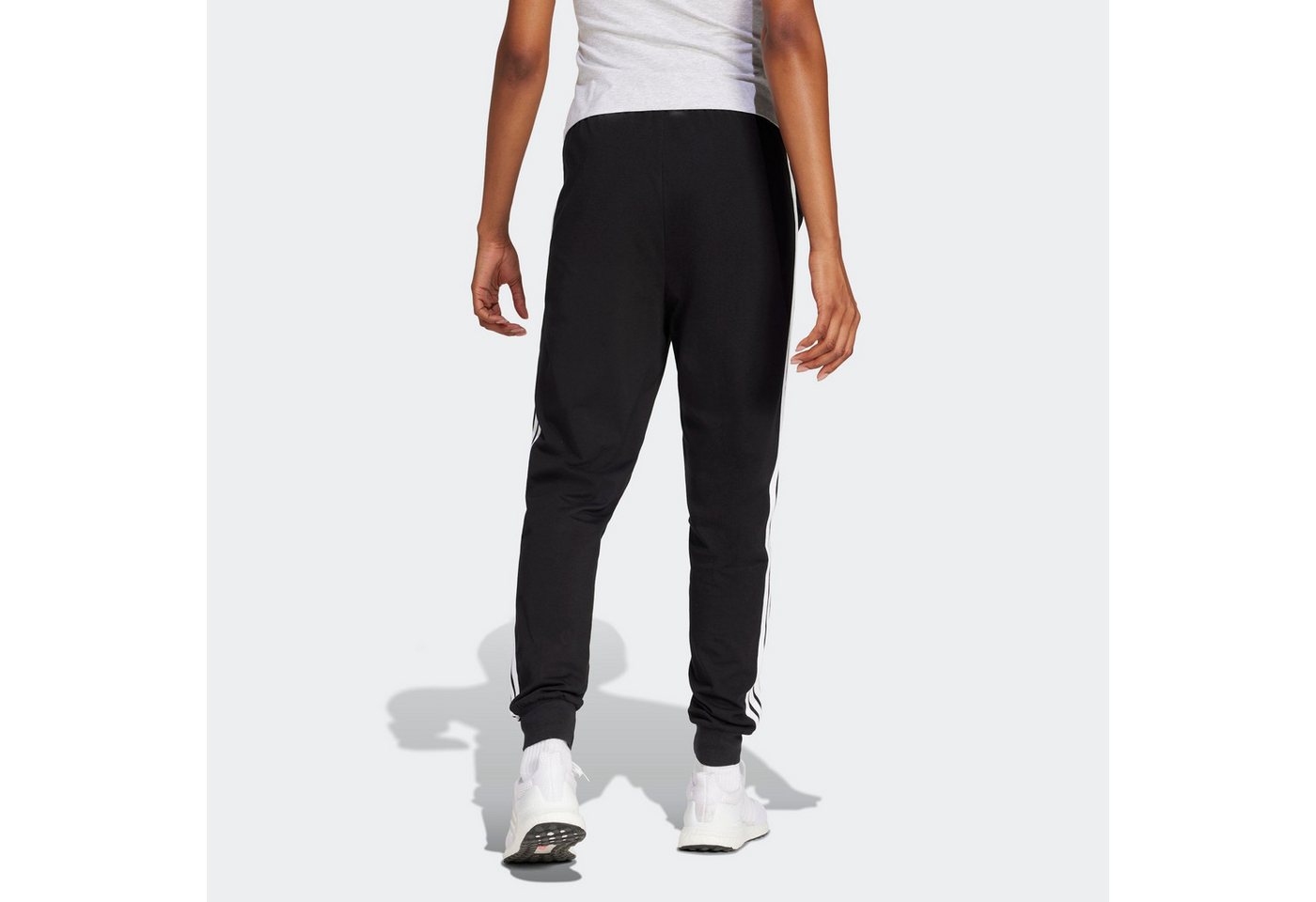 adidas Sportswear Sporthose W 3S SJ JOGGER aus Baumwolle und Elasthan, mit Kordelverschluss