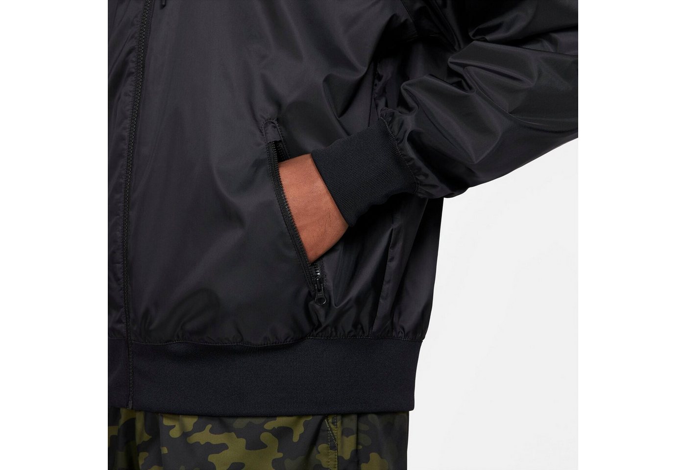 Nike Laufjacke M NK WVN LND WR HD JKT BLACK/DK SMOKE GREY