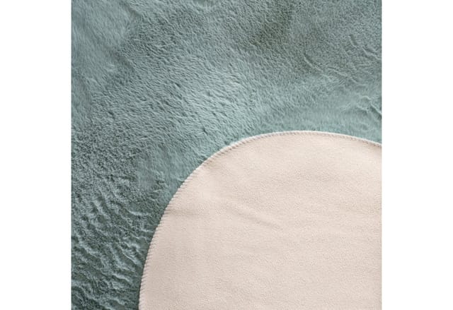 Paco Home Teppich Wohnzimmer Kurzflor Modernes Kunstfell Fellform Weich Einfarbig Rutschfest Türkis, 70x200 cm Fell-form