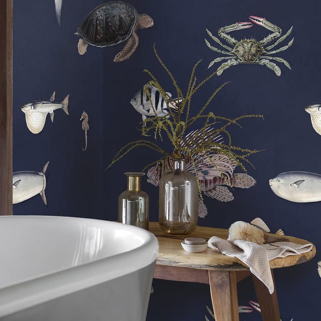 Moderne realistische Tapete mit maritimem Design Blaue Tropische Fische