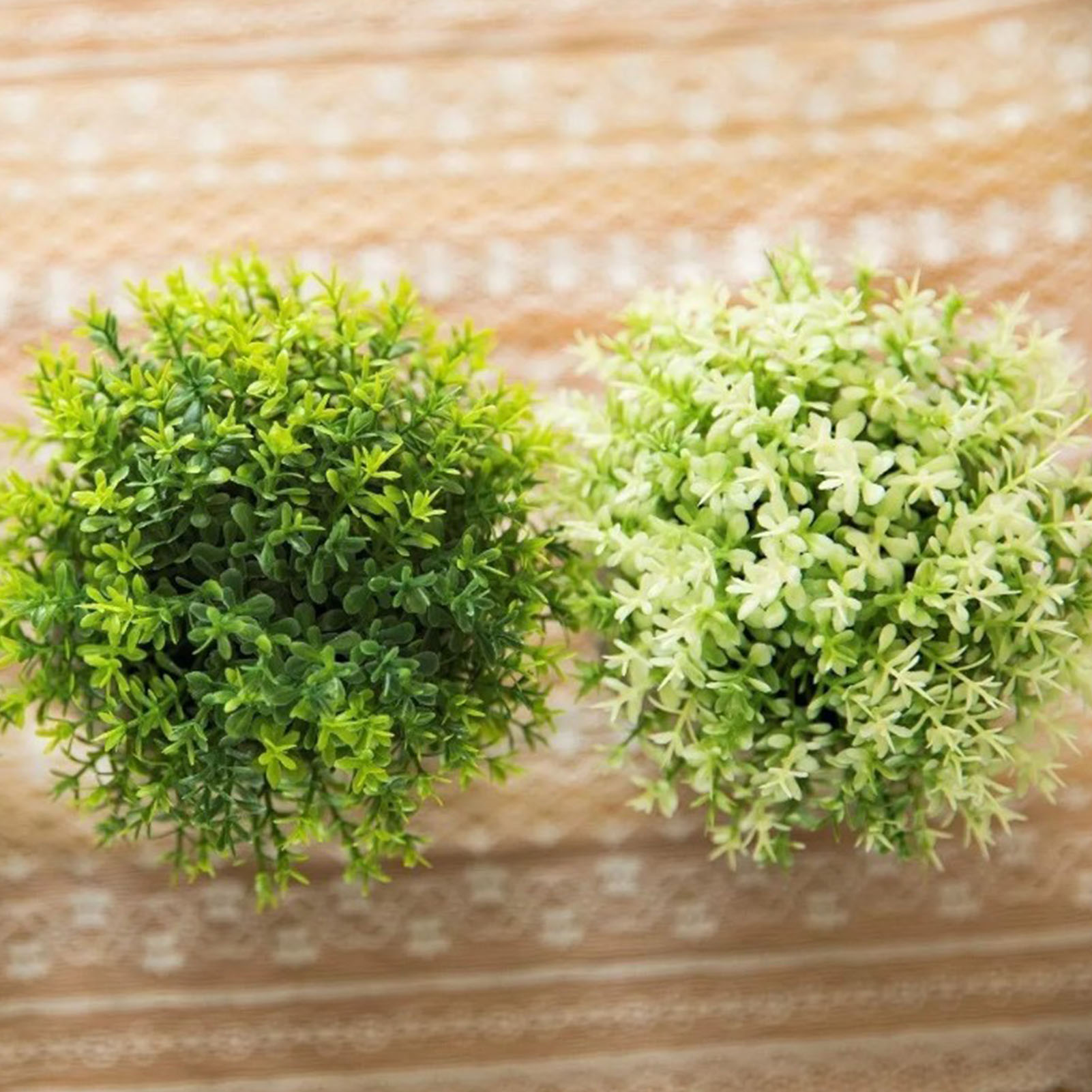 Set Aus 2 Künstlichen Pflanzen „baby Tears“, Weiß Und Grün, Halbkugelförmig, Aus Papierbrei, Für Bonsai, Künstliche Topfpflanzen Oder Bürodekoration.
