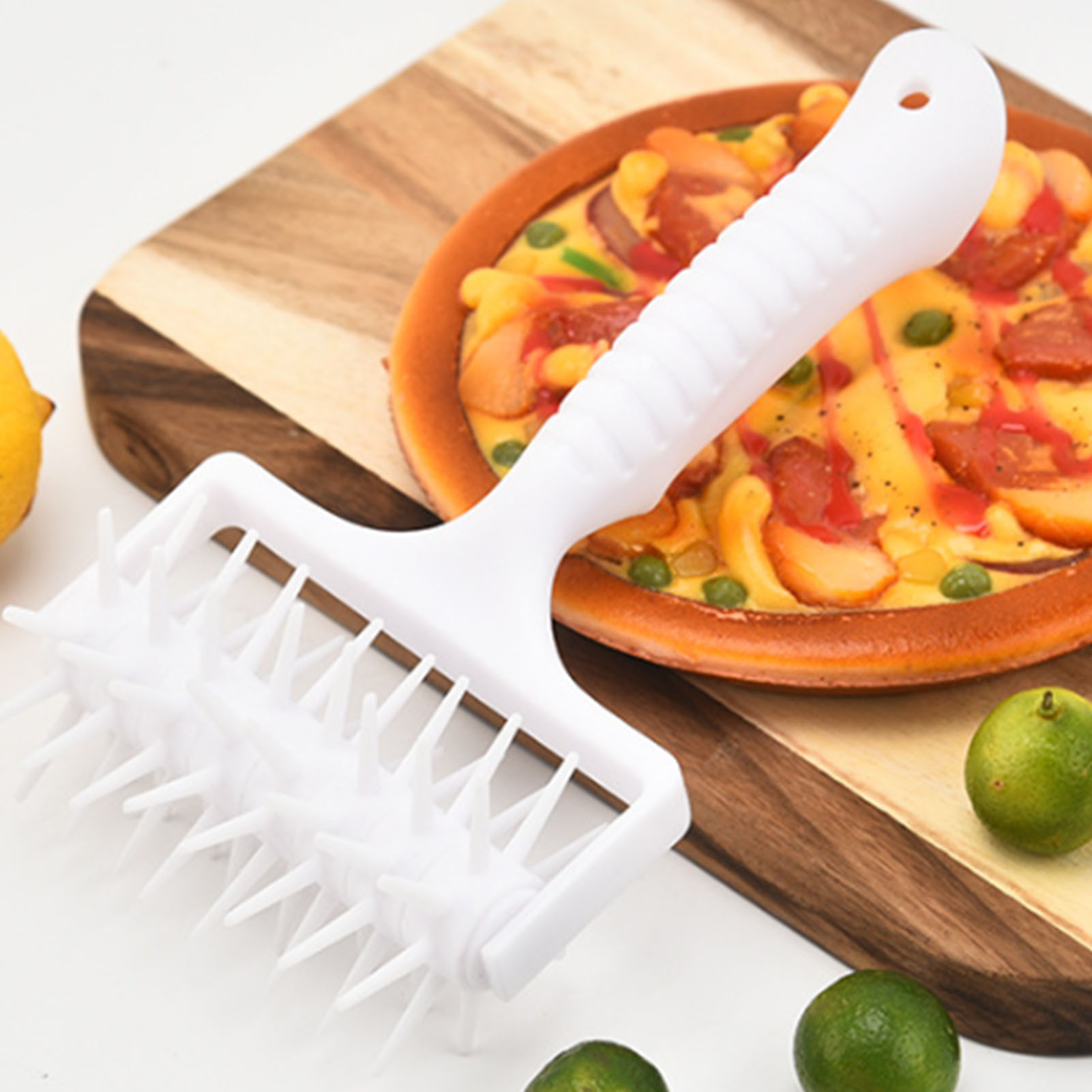 Kreative Backutensilien: Pizzaschneidernadel, Pizzaschneidernadel, Teigrädchen, Keksausstechernadel