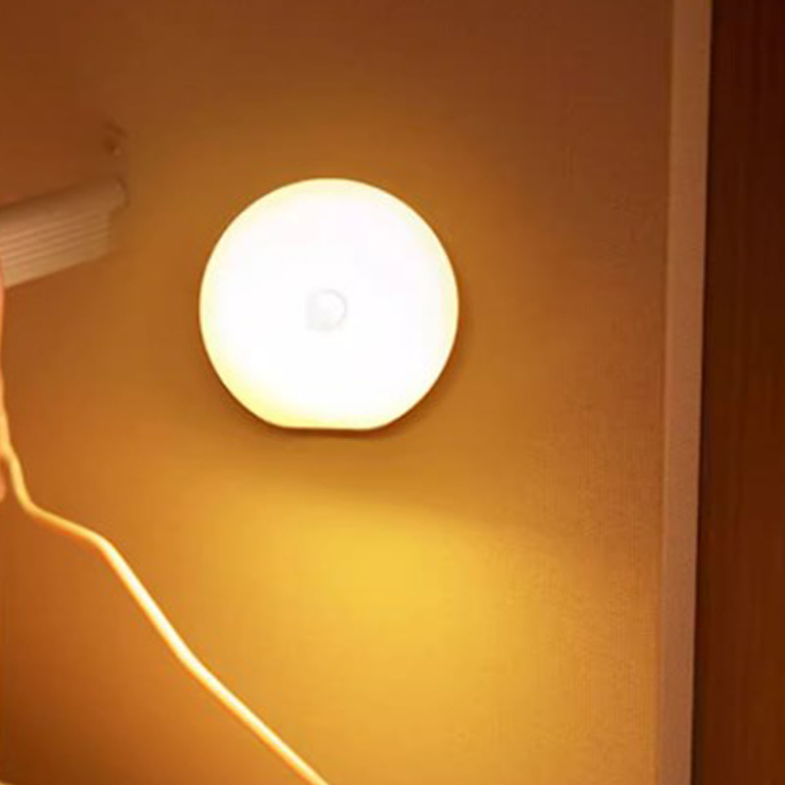 Wiederaufladbares, Bewegungsaktiviertes Nachtlicht, Intelligente Beleuchtung Für Treppenhaus/flur, Schaltet Sich Beim Betreten Ein, Deckenmontage.