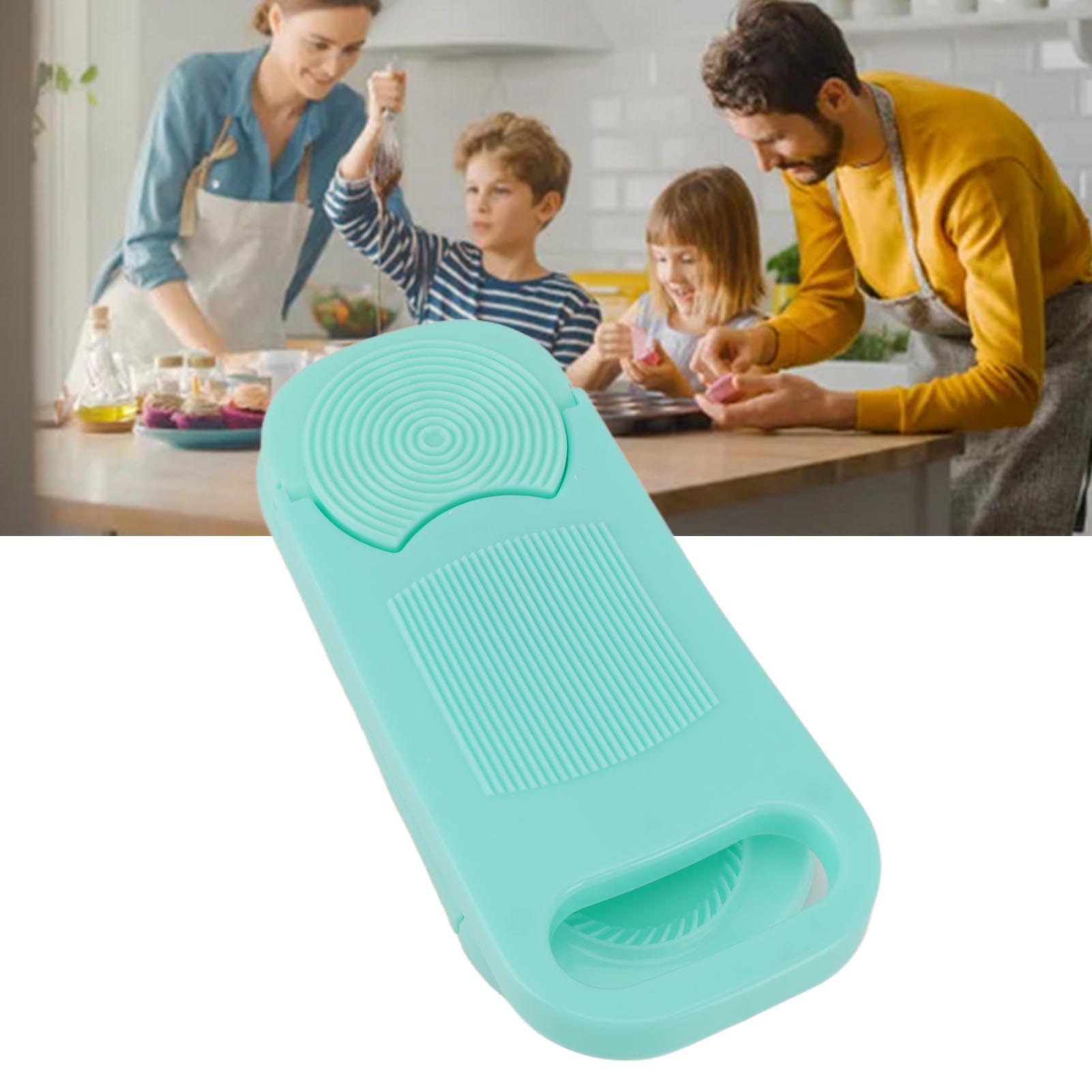 Multifunktionales Nudelbrett, Ideal Zum Kneten Von Hafernudeln, Ravioli Und Babynahrung. Zweiteiliges Set Inklusive Eines Blauen Nudelbretts.