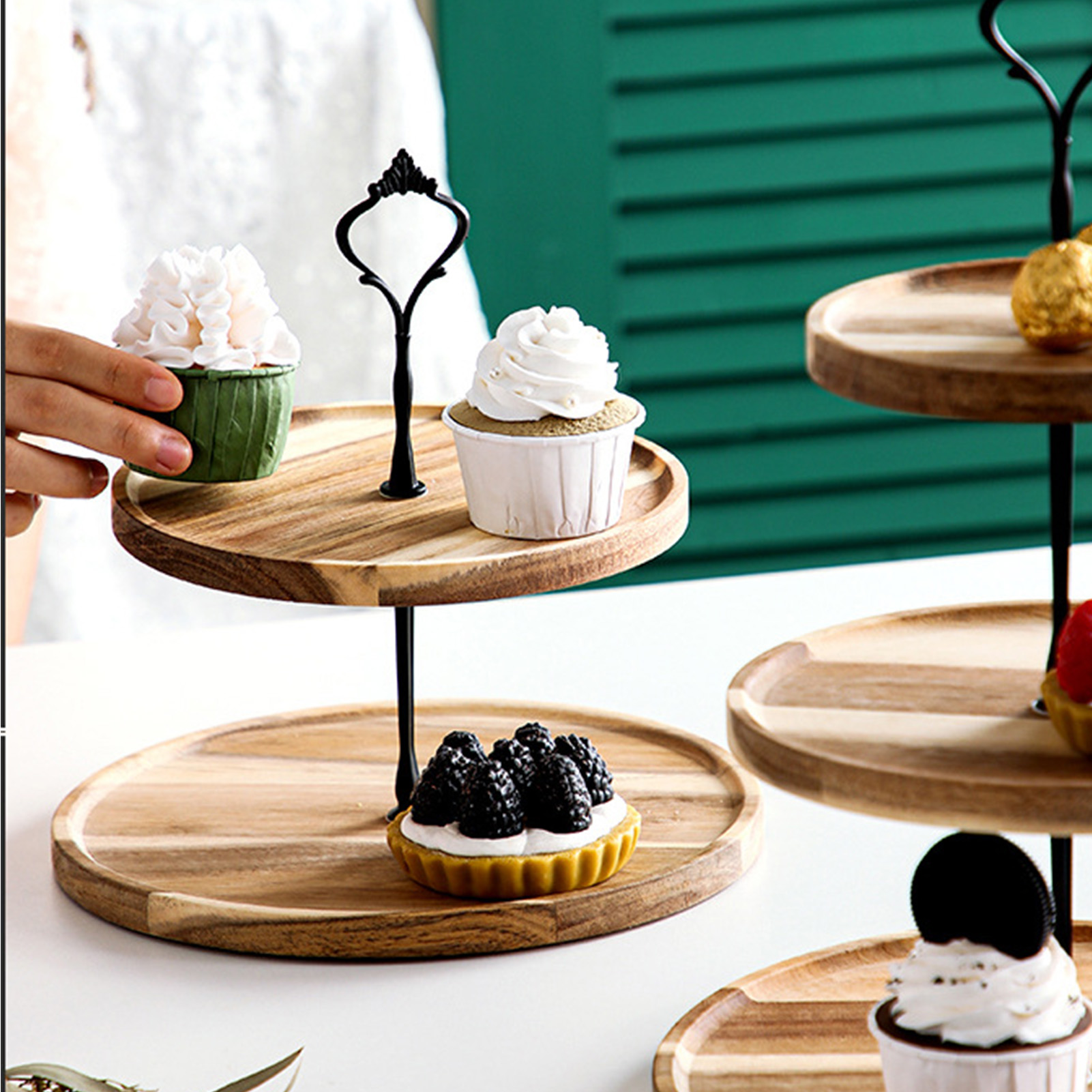 Zweistöckige Holzetagere Für Desserts Und Karaoke-snacks, Dreistöckige Etagere Für Obst, Gebäck, Süßigkeiten Und Trockenfrüchte (hochzeit), Kleine Größe, Zweistöckig, Schwarzes Kranzdesign