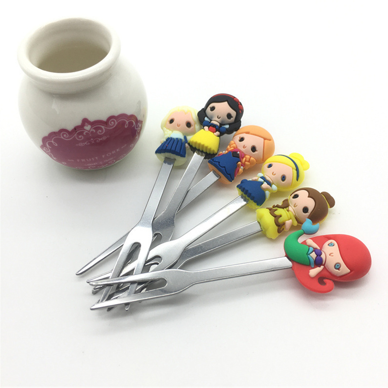 Set Aus Obstgabeln Mit Instagram-cartoon-prinzessinnenmotiven, Hergestellt Aus Lebensmittelechtem Keramiksilikon Und Edelstahl, Für Babyobst Und Kuchen.
