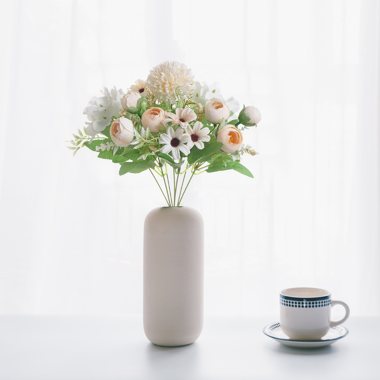Künstliche Rosenkugel Im Nordischen Stil Mit 7 Blütenblättern, Perfekt Für Hochzeiten, Als Dekoration Für Zuhause Und Zum Servieren Von Champagner.