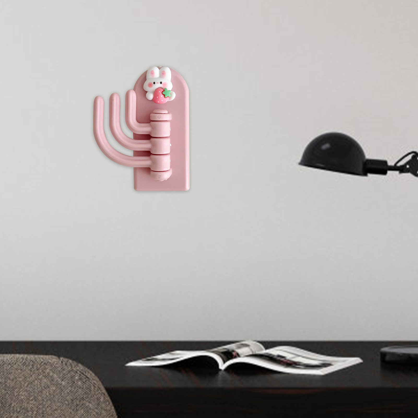 Kreativer Wand-/schlüsselhalter Mit Drei Haken, Rosa Erdbeerhasen-design, Kein Bohren Erforderlich, Ideal Für Studentenzimmer. Modell Nr. 4.