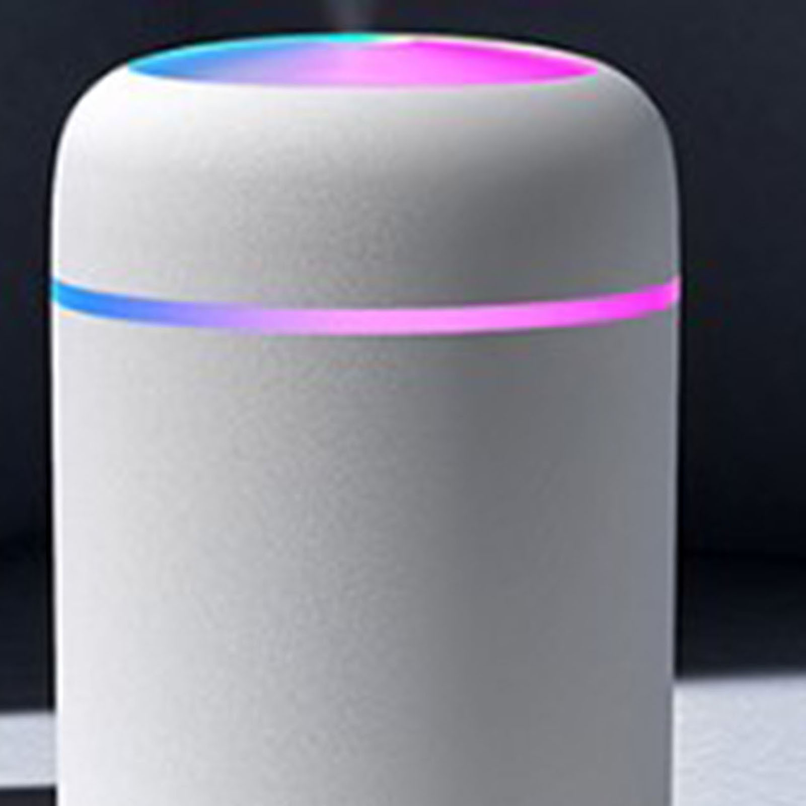 Kreativer Und Farbenfroher Weißer Luftbefeuchter In Form Einer Tasse, Verwendbar Auf Dem Schreibtisch, Zu Hause Oder Im Auto, Mit Usb-anschluss.